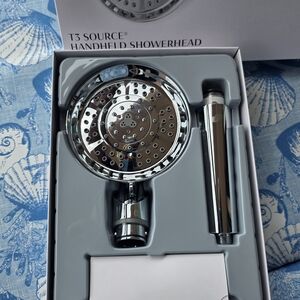 T3 Showerhead in Sleek Silver